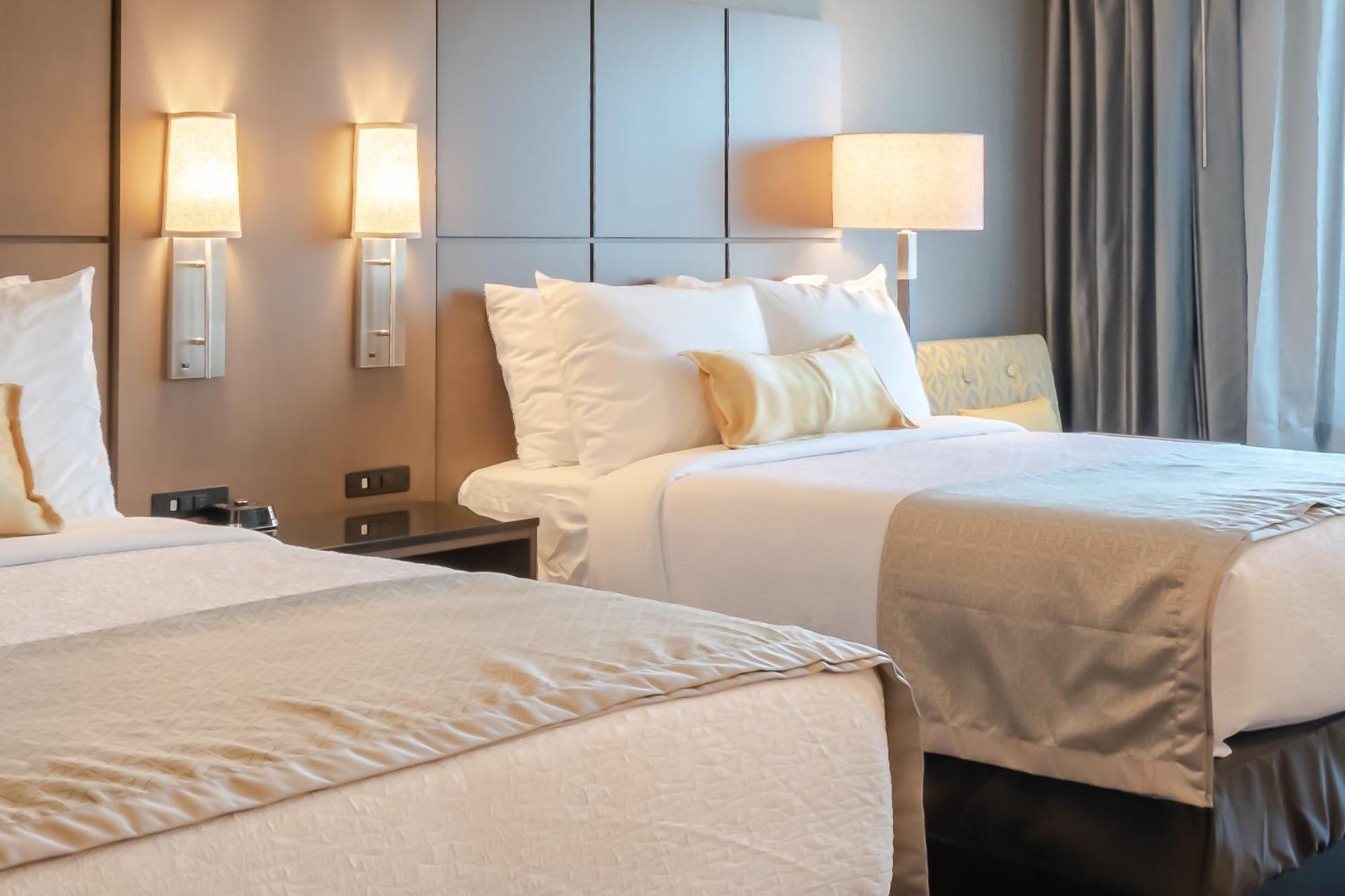 Best Western Premier Airport/Expo Center Hotel Louisville Exterior photo